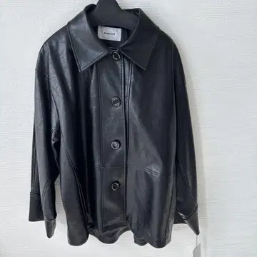 MACHATT 블랙 가죽 자켓