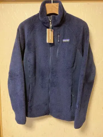 Patagonia R2 자켓 사이즈 S CNY 택 포함 단종 모델