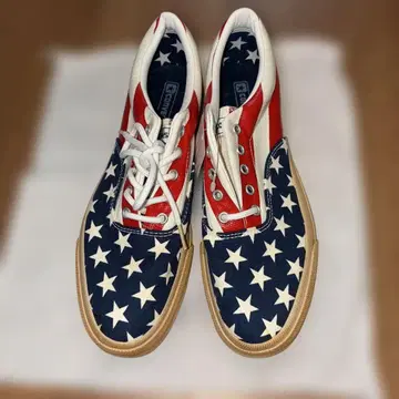 CONVERSE 미국 국기 디자인 스니커즈 100주년 스키드 그립