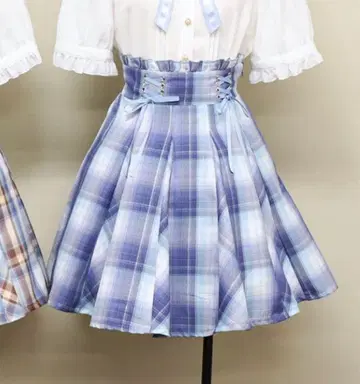 Amavel W 레이스업 패치워크 플레어 스커트