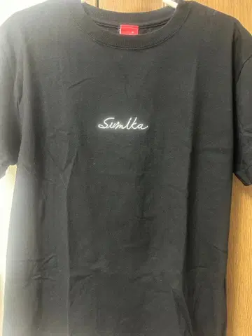 Sumika 자수 T셔츠 블랙