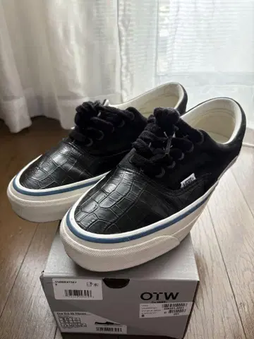 OTW by Vans era vibram