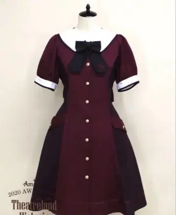 Amavel Wonder Magic 케이프 원피스