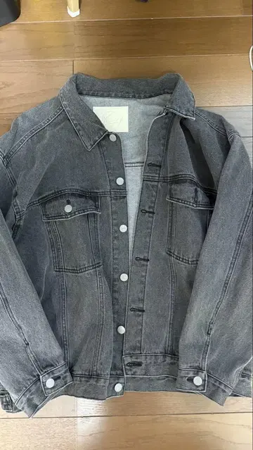 다크 그레이 데님 자켓 KEBOZ