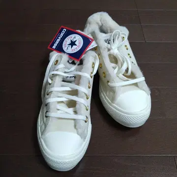 CONVERSE ALL STAR 라이트 화이트 스니커즈