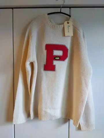 PENNEY'S 아이보리 니트 스웨터 P 자수