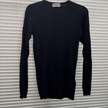 JOHN SMEDLEY 니트 네이비 S 사이즈