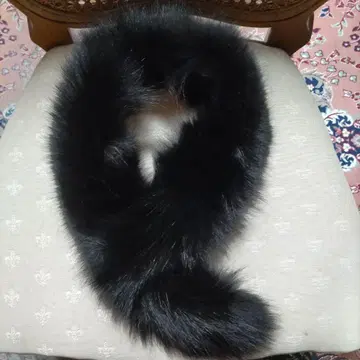 블랙 퍼 루프 머플러