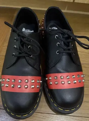 컨디션 최상 Dr.Martens STUD 스터드 3홀 신발 트리콜로르