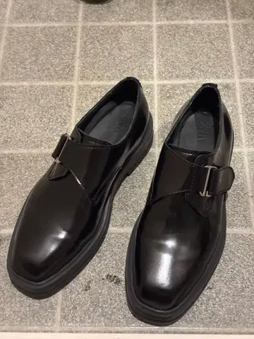 ZARA 신발