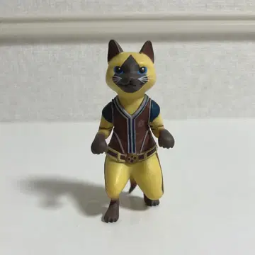 몬스터 헌터 월드 오토모 아이루 피규어