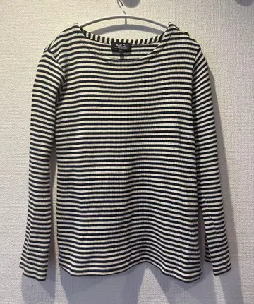 A.P.C. 화이트 네이비 스트라이프 긴팔 T셔츠 XS