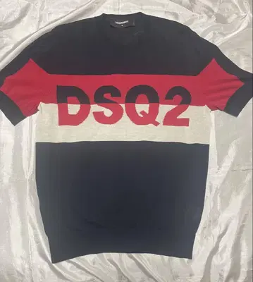 정품 dsquared2 코튼 스웨터 S