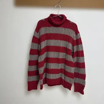 스웨터 킹 빨간색 그레이 스트라이프 터틀넥