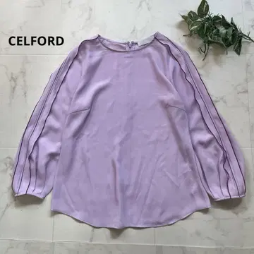 새상품급 CELFORD 소매 프릴 풀오버 블라우스 사이즈 36 라벨더