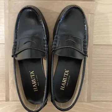 하루타 천연 가죽 로퍼 블랙 23cmEE