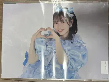 CUTIE STREET 우메다 미유 온특 포스터