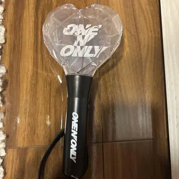 ONE N' ONLY 원엔 응원봉 #004
