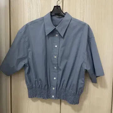 theory luxe 블루 숏 기장 셔츠 038