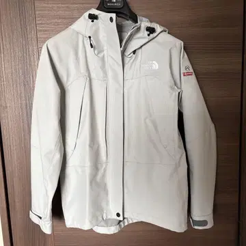 THE NORTH FACE 마운틴 라이트 자켓 사이즈 M 라이트 그레이