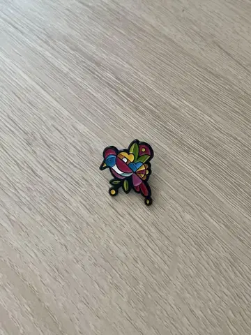컬럼비아 파빌리온 핑 배지