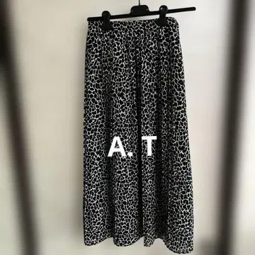 레오파드 무늬 플리츠 롱 스커트