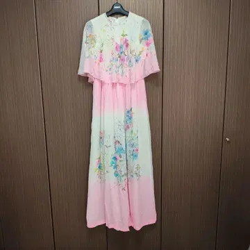 SILK 꽃무늬 핑크 파티 드레스 반팔