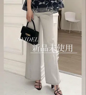 새상품 SNIDEL Sustainable 스트레치 플레어 데님 팬츠