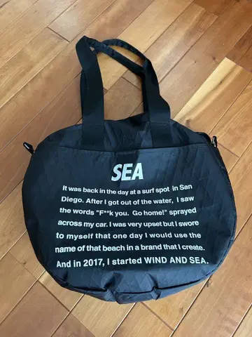 [ 새상품급 ] WINDANDSEA 위드앤씨 라운드 숄더백