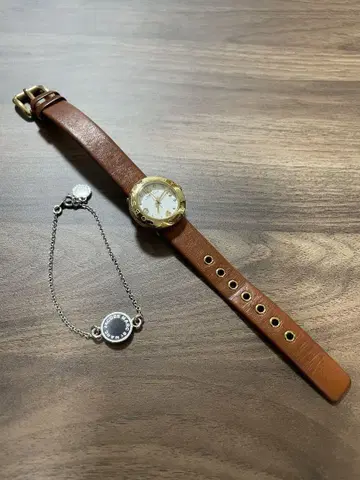마크제이콥스 팔찌 손목시계