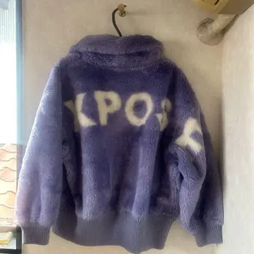 보라색 플리스 자켓 EXPOSE