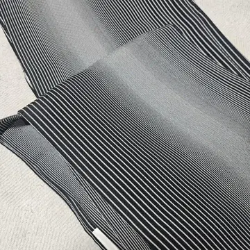 BLACK! 줄무늬 코몬 기성복