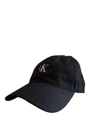 Calvin Klein 블랙 야구 모자