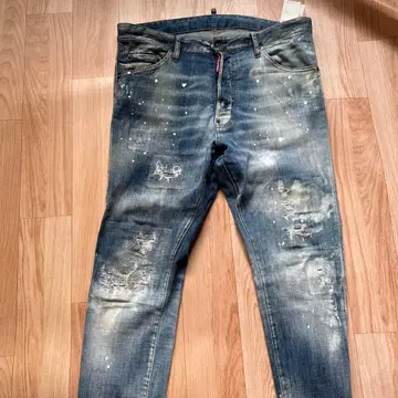 DSQUARED2 데미지 데님 50