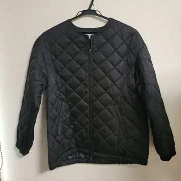 INDIVI 블랙 퀼팅 자켓 36