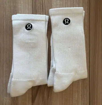 Lululemon 화이트 리브 삭스 2세트 새상품