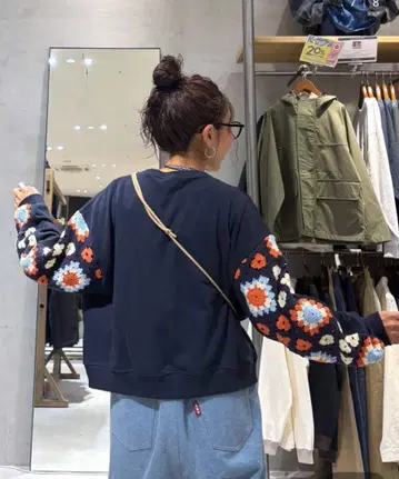 니코앤드 크로셰 콤비 풀오버 네이비 택 포함 새상품