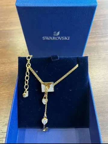 스와로브스키 목걸이 골드 하트 열쇠