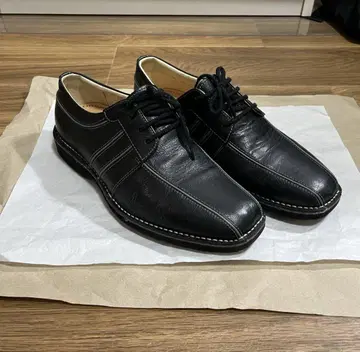 허시파피 가죽 신발 25.5cm