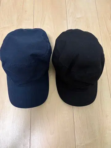 워크캡 챔피온 네이비와 오슈만즈에서 산 블랙 세트