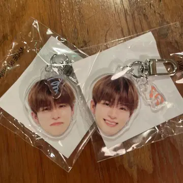 TREASURE 캡슐 토이 얼굴 아크릴 키링 ASAHI