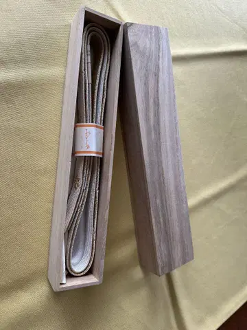 꽃무늬 허리띠 화이트 골드 컬러