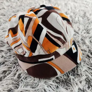 EMILIO PUCCI 에밀리오 푸치 헌팅 캡