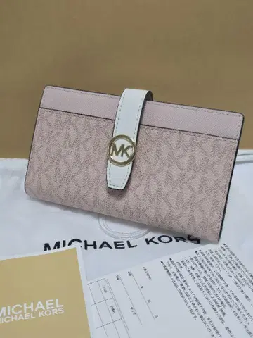 마이클코어스 GREENWICH 바이폴드 센터 지퍼 지갑 미디엄