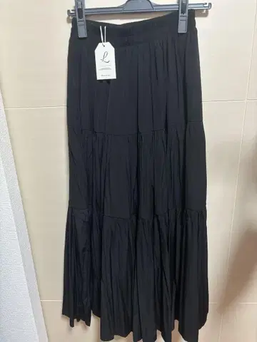미사용 새상품 Maison de Lyla 티어드 롱 스커트 블랙 F