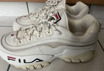 FILA 통굽 스니커즈 ( 27.0cm )
