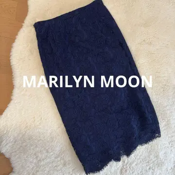 MARILYN MOON 네이비 레이스 타이트 스커트