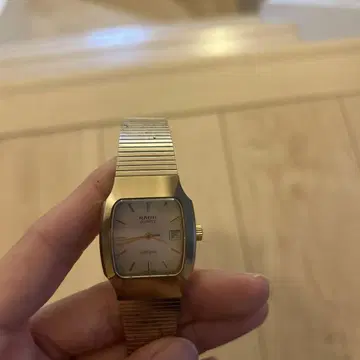 RADO 골드 스퀘어 손목시계