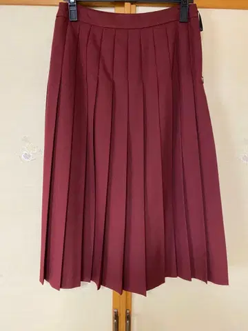 새상품급! 키이스 플리츠 스커트 38