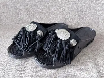 BENCH BENSAN-D SUEDE FRINGE CONCHO BLACK